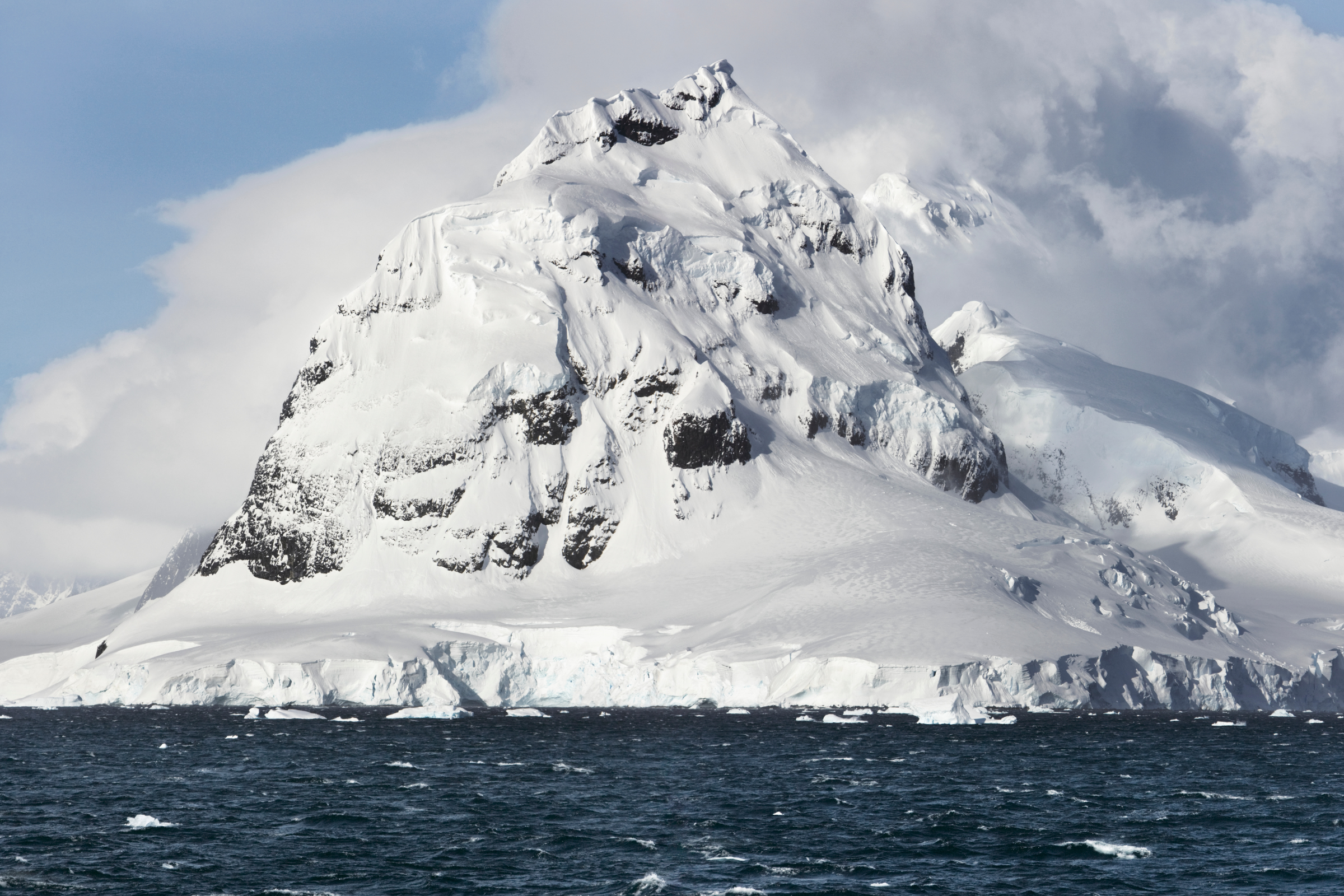 135 petermann island.webp